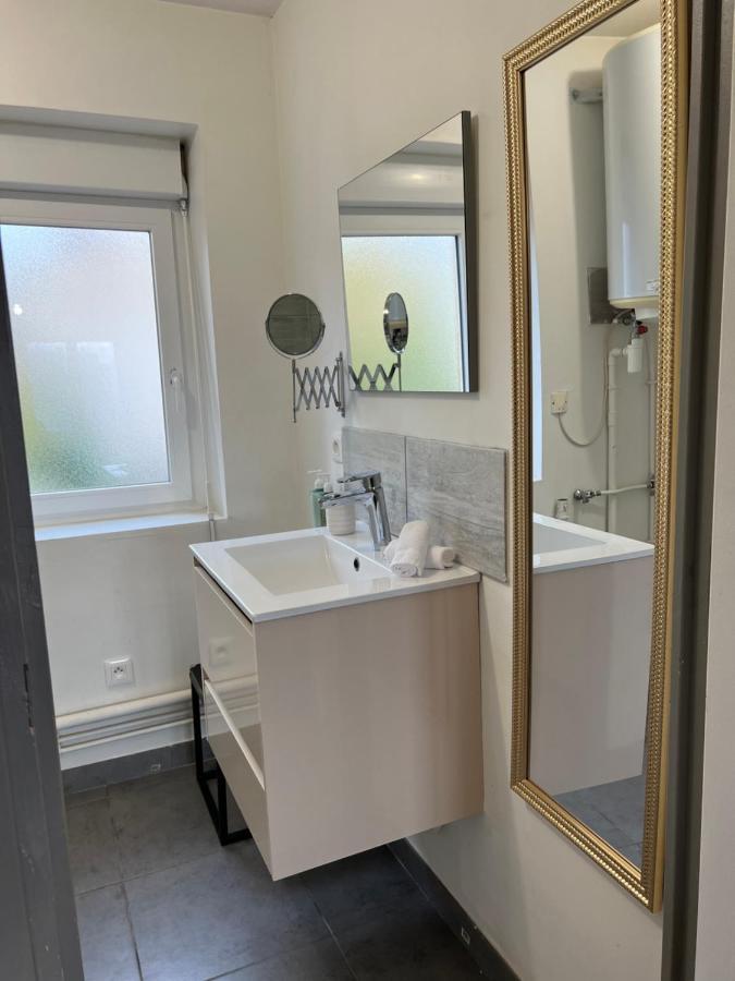 L'Auberge De La Gare, Appartements Tout Confort, Proches Gare Yzeure Exteriör bild
