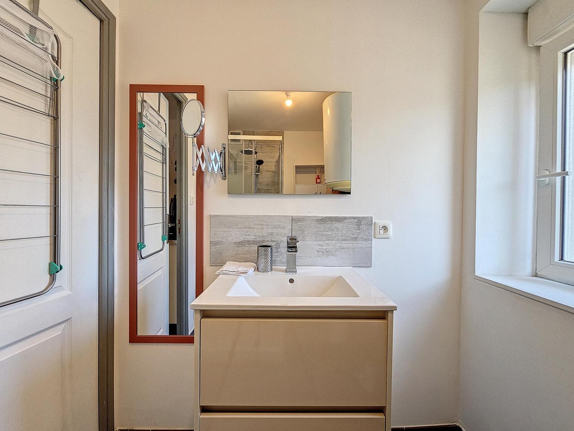 L'Auberge De La Gare, Appartements Tout Confort, Proches Gare Yzeure Exteriör bild